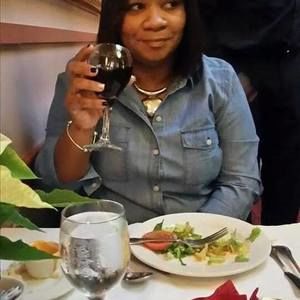 Meet your Posher, Keisha